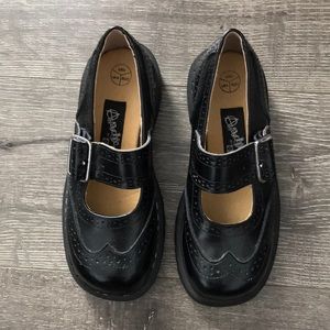 Black leather Maryjanes